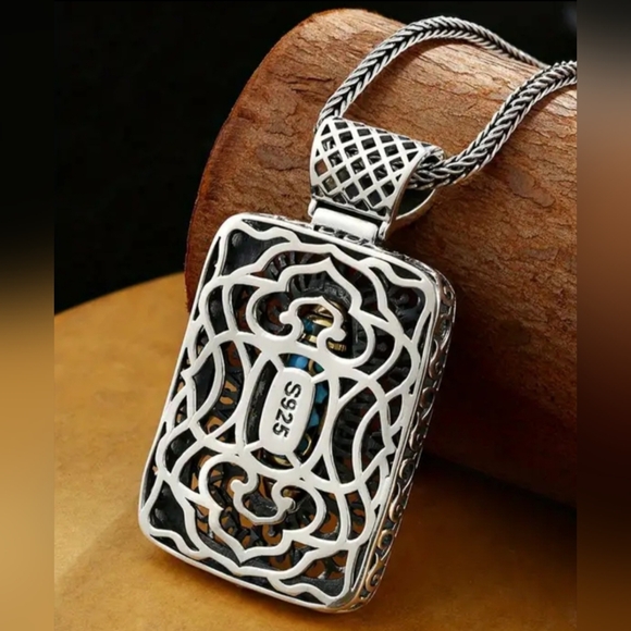 New! MEN'S .925 Silver Plated  6 Character Truth Mantra Spinner Charm Necklace. - Picture 6 of 8